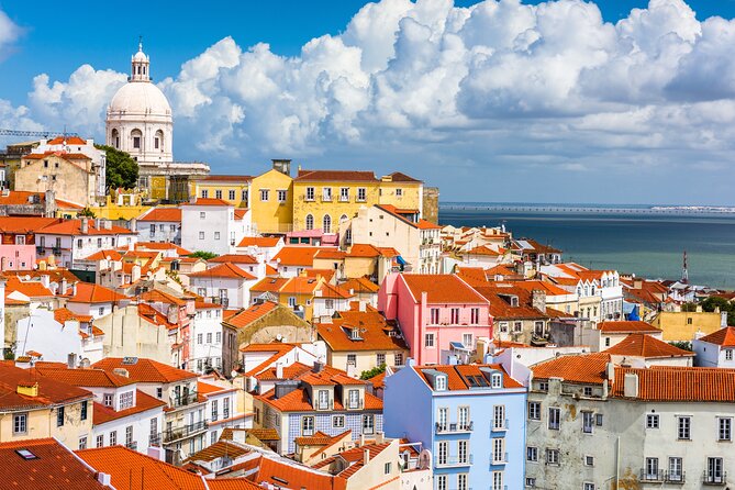 Charms of Lisbon: Alfama Tapas Tour & Sunset Sailing with Wine - Meeting point: start where the city is already alive