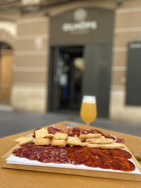 Craft Beer Tour and Tapas in Ruzafa - Valencia - Stop 4 at Olhops Craft Beer House: See a Main Reference Spot