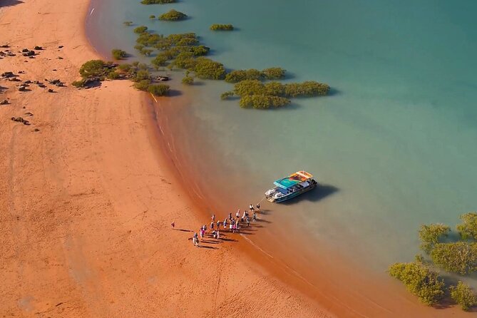 DINOSAUR ADVENTURE CRUISE - With Beachside Tapas and Cocktails - Stop 1: Roebuck Bay and the 120-million-year-old footprints