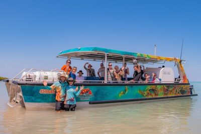 DINOSAUR ADVENTURE CRUISE - With Beachside Tapas and Cocktails - Getting on board in Broome: pickup, pacing, and group size