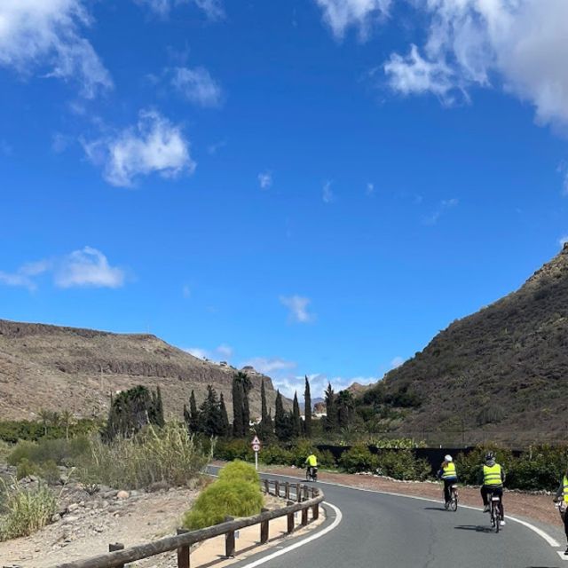 E-Bike Mountain Tour in Natural Park +Option Tapas in a Cave - Starting Point at Cita Shopping Center: simple, but don’t arrive late