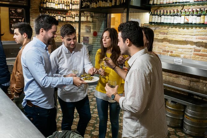 Evening traditional tapas walking tour in old Zaragoza center - A 6:00 pm tapas walk through Zaragoza’s old lanes