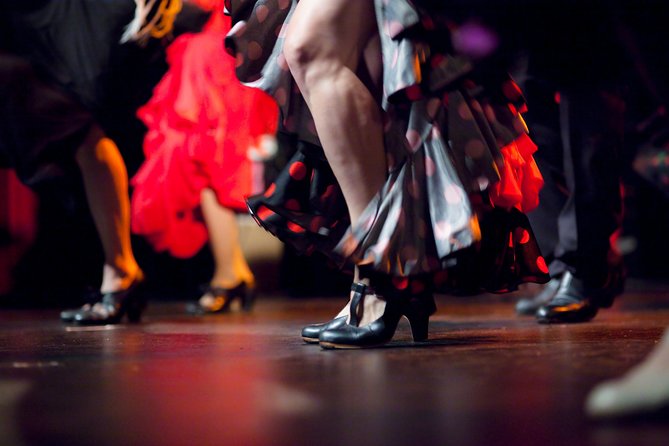 Flamenco Show and Tapas in Seville - Tapas crawl after the show: 2 or 3 bars, guided and measured
