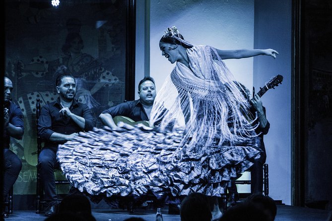 Flamenco Show at Tablao El Arenal with Drink and Optional Dinner or Tapas - The Dinner Option: A 3-Course Set With Drinks Included