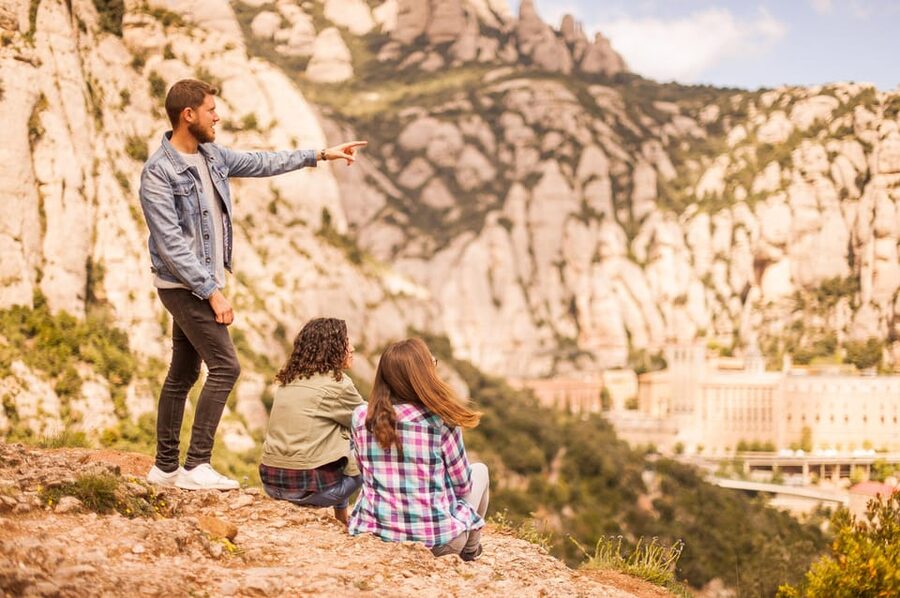 From Barcelona: Montserrat Half-Day Wine and Tapas Trip - What the Guides Change (And Why People Keep Praising Them)