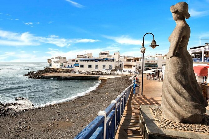 Fuerteventura North with Tapas - Lagunas y Playa de El Cotillo and a peek over Majanicho