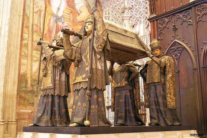 Full Day Seville Tour with tickets (optional Tapas & Flamenco) - Starting at La Giralda: getting your bearings fast