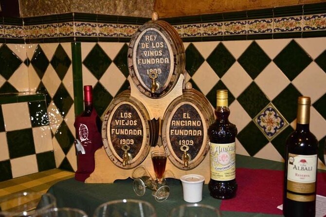 Gastronomic Tour: Discover the best “Wines and Tapas of Madrid” - El Anciano Rey de los Vinos: vermouth, wine, and tapas with a secret recipe
