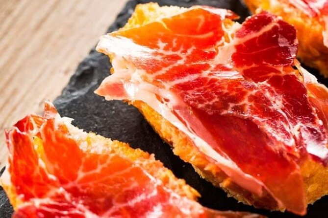 Gastronomic Tour: Discover the best “Wines and Tapas of Madrid” - Group size, guide style, and the “ask anything” factor