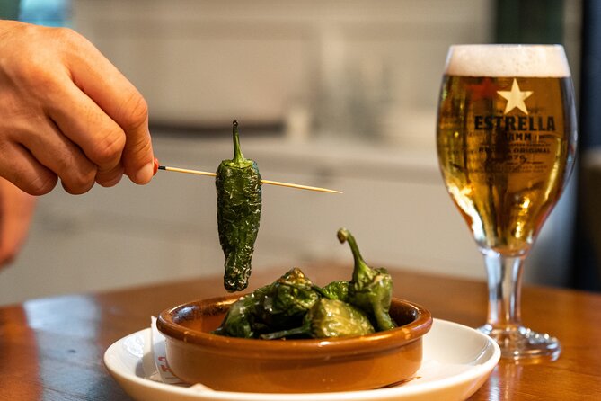 Gourmet Tapas and Wine Tour in Palma de Mallorca - Finding the stops: QR instructions, phone smarts, and why photos help