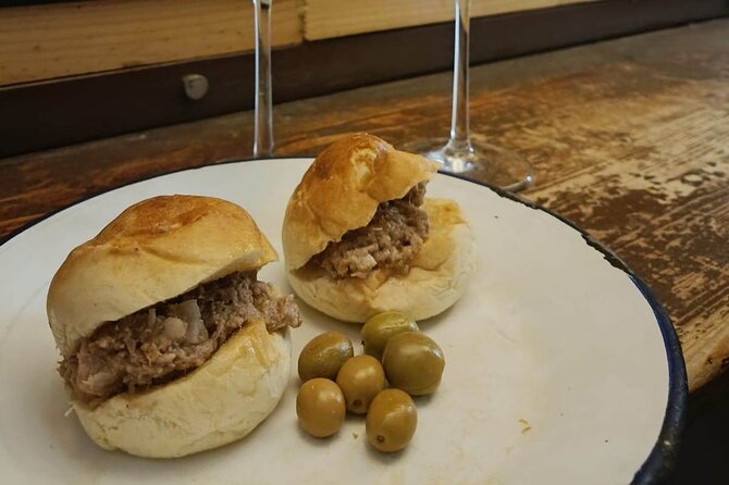 Granada 3-hour Tapas Tour - Drinks, tapas, and ordering like a local