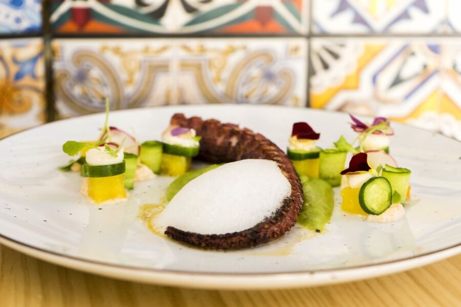 Granada: Tapas Crawl - The Real Rules for Food Allergies and Diets