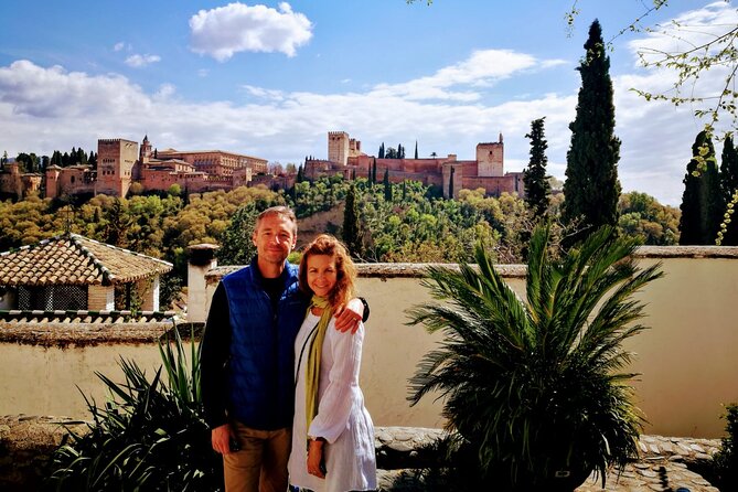Granada Tapas Trail & Gypsy Flamenco Show - What’s included with the food and drinks (and what isn’t)