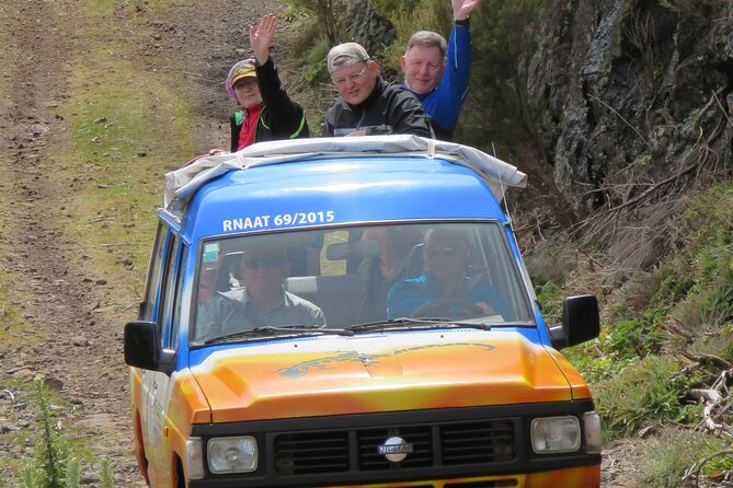 Guided 4x4 Adventure and Skywalk with Wine and Tapas in Madeira - The day’s big idea: cliffs, dirt roads, and wine in one loop