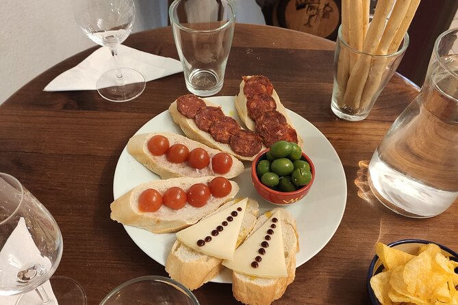 Indulge in Cordoba: Local Wines & Tapas Tasting - How the tapas pairings help you taste better (not just snack)