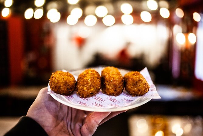 La Barceloneta Tapas & Wine & Drinks Tour in Barcelona - Key highlights you’ll care about