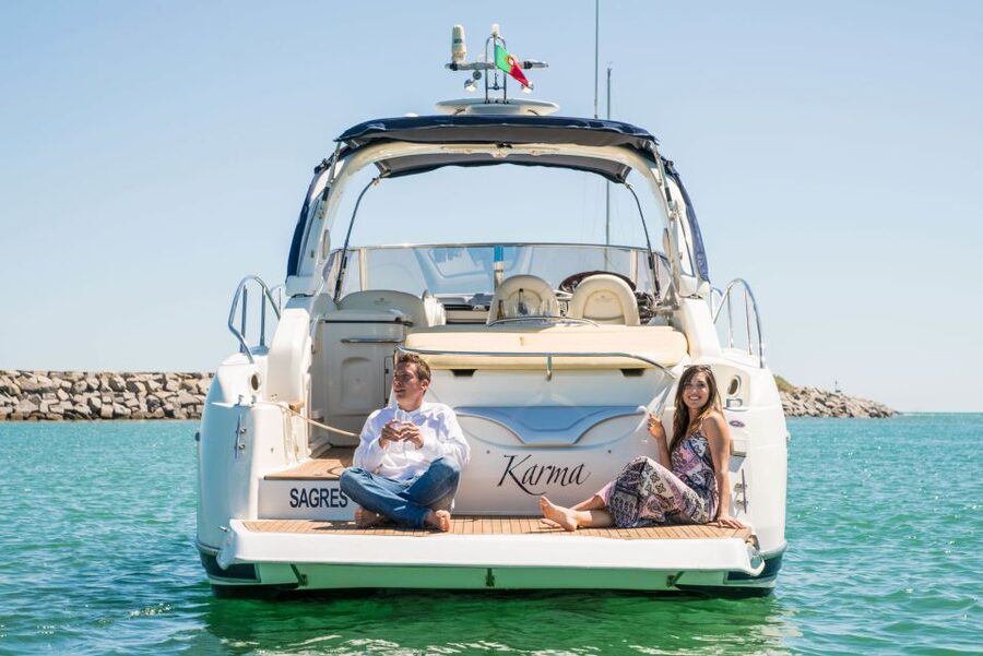 Lagos: Luxury Yacht Charter with Drinks & Tapas - On-Board Setup in the Real World: Space, Comfort, WiFi, and Bathroom Access