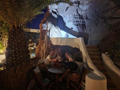 Lanzarote: Evening Tapas, Winery & Lagomar Experience - The Canarian tapas stop: a village meal you pay for on-site