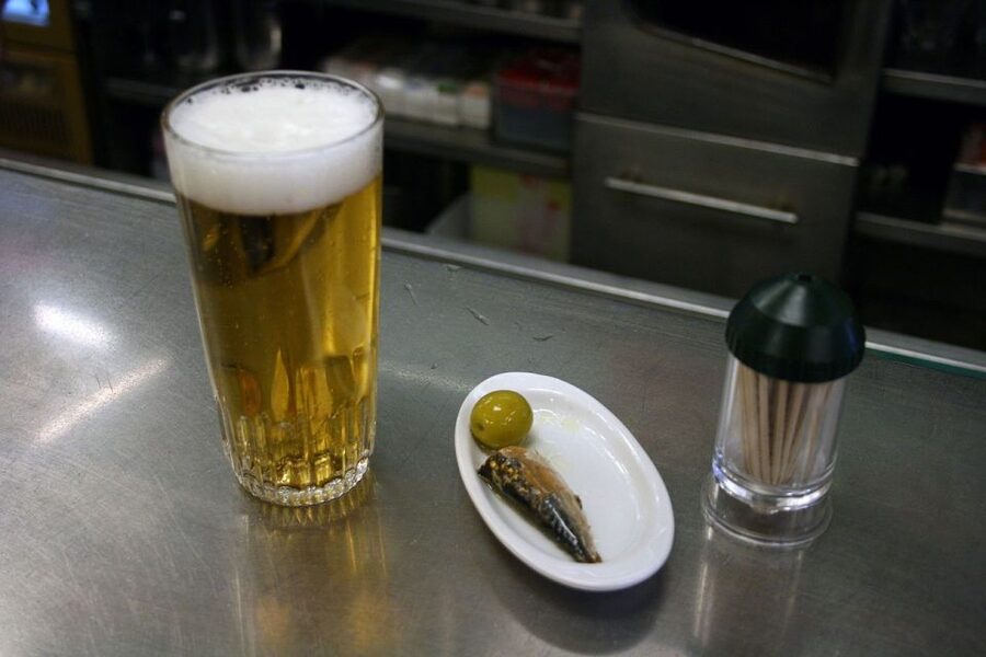 Las Palmas: Tapas and Drinks in the Beauty of the Old City - San Telmo Meeting Point: Easy Start in Las Palmas Old City