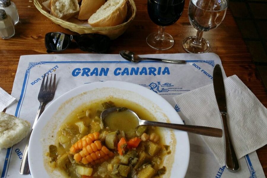 Las Palmas: Tapas and Drinks in the Beauty of the Old City - Going After the Tour: Your Built-In Night Plan