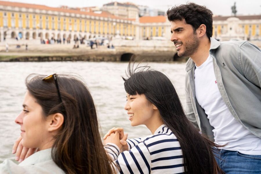 Lisbon: Alfama Charms, Tapas, Wine and Sunset Boat Cruise - Where You Start: Praça Dom Pedro IV and Easy Alfama Access