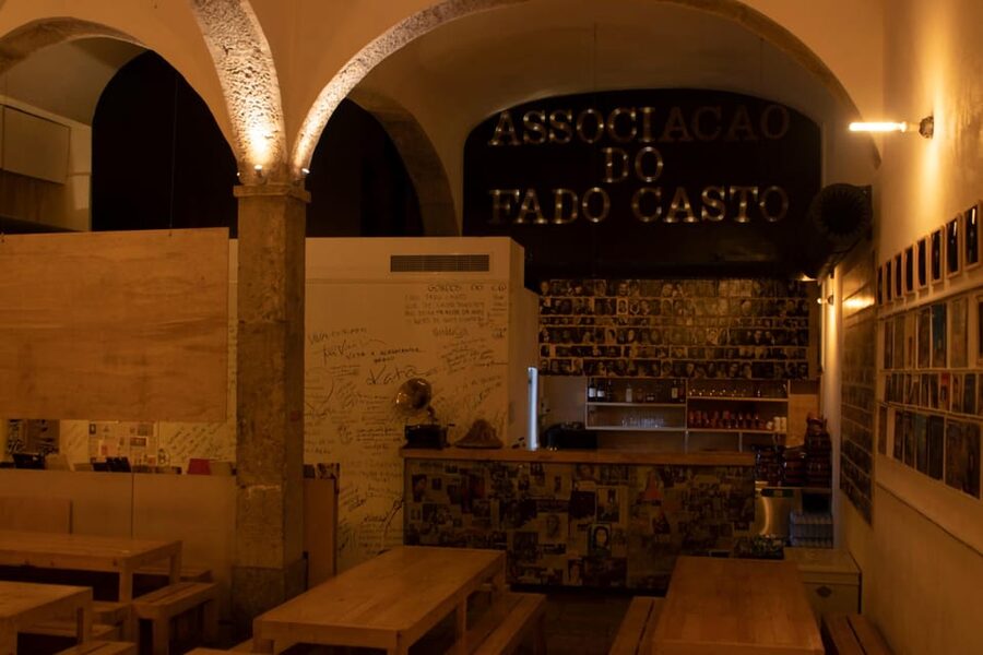 Lisbon: Tapas & Drinks with Fado Live Performance - What to Watch For Before You Book