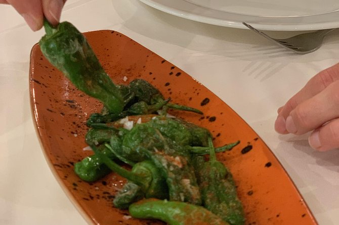 Lunchtime Tapas Tour in the Eixample with The Barcelona Taste - Should you book this Lunchtime Tapas Tour with The Barcelona Taste?