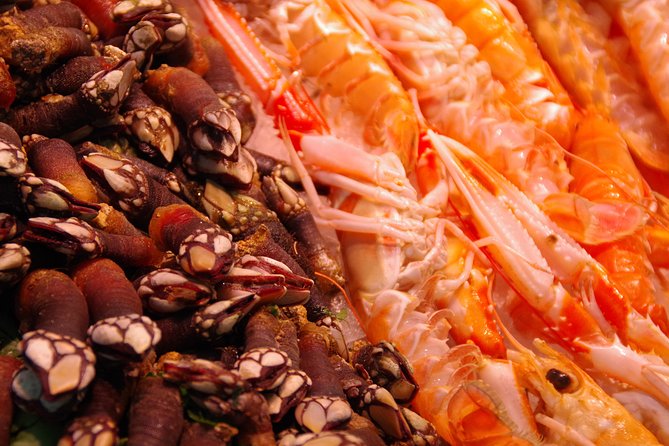 Luxury Authentic Tapas Tour - The old-town walk: street art and Valencia’s origin spot