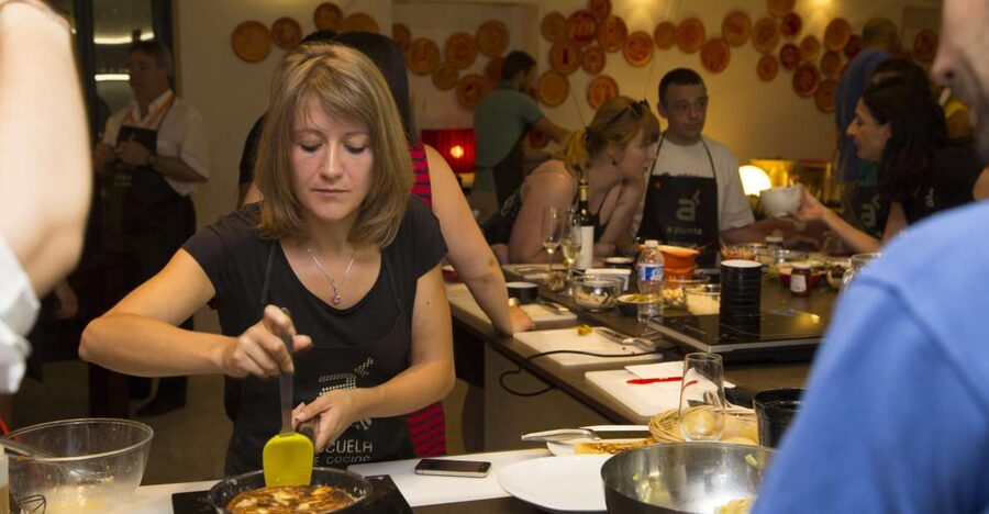 Madrid: 10 Tapas 2.5-Hour Cooking Class - Why 10 Tapas in 2.5 Hours Is the Right Madrid Evening Plan