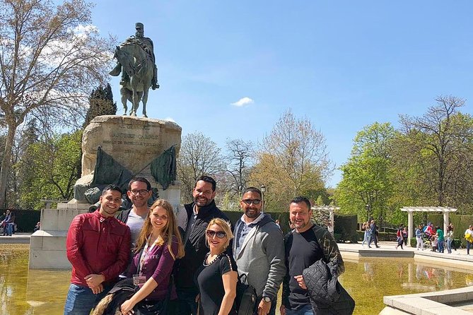 Madrid: El Retiro Park Guided Tour and Tapas - The greenhouse monument: a tropical-storage idea in the middle of Madrid