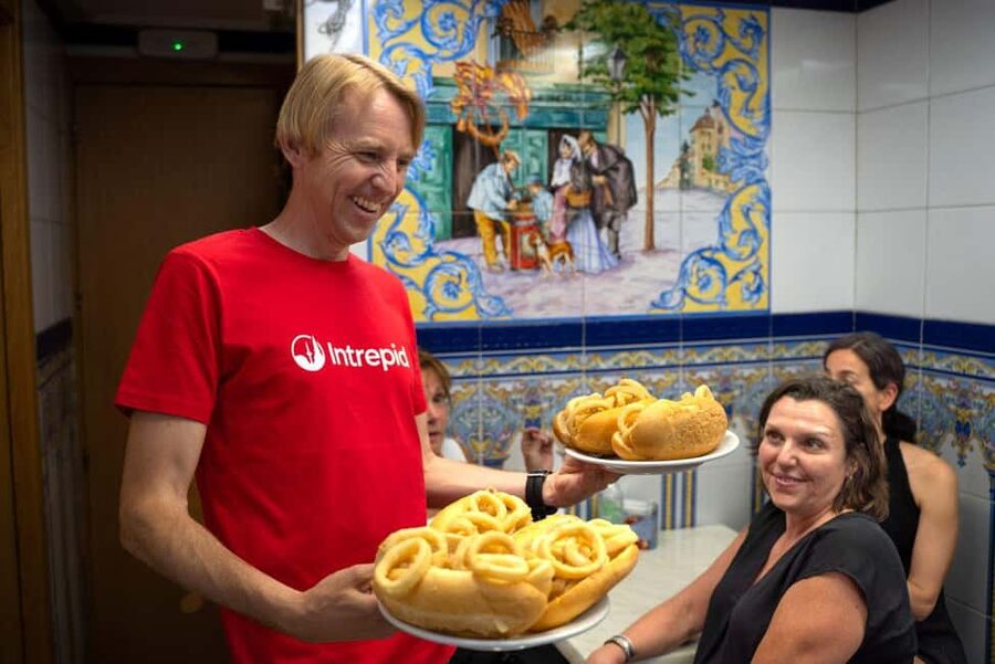 Madrid: Evening Tapas Tour with 5 Delicious Stops & Drinks - Price and what you’re really paying for