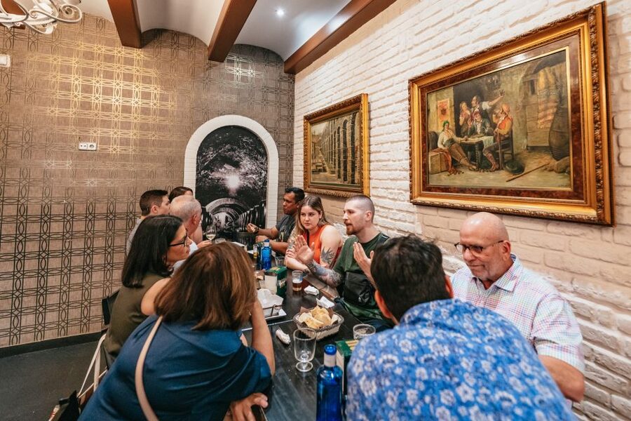 Madrid: Food & Wine Tour with 10 Tapas & 4 Drinks Included - What you’ll taste: tortilla, Iberian ham, and the classic Madrid lineup