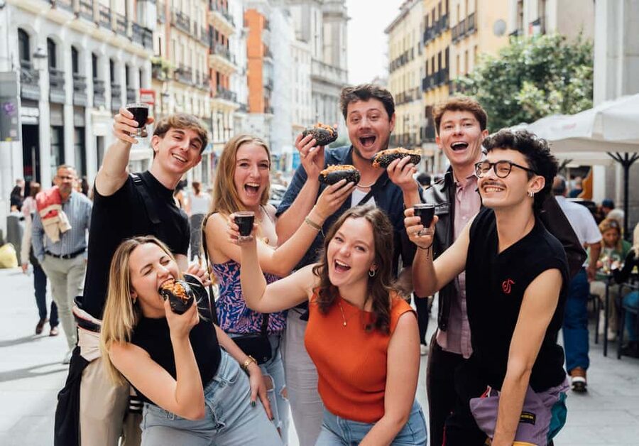 Madrid Guided Food Tour with Tapas and Spanish Wine - Why La Latina is the right stage for tapas