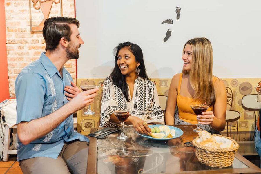 Madrid Guided Food Tour with Tapas and Spanish Wine - Five local eateries and nine tapas: what you should expect to taste