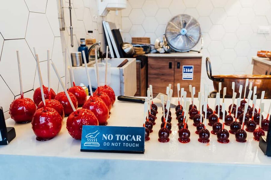 Madrid: Guided Food Tour with Tapas Tastings and Drinks - Tapas you’ll actually want to eat: the 9-tapas mix