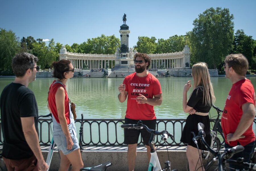 Madrid: Highlights Bike Tour with Optional E-Bike or Tapas - CaixaForum’s living wall and the art stop you’ll actually remember
