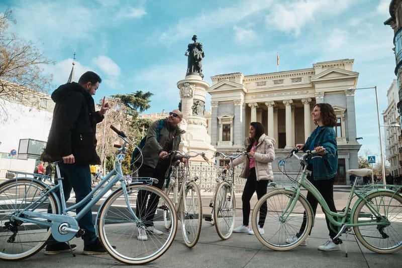 Madrid: Highlights Guided Vintage Bike Tour and Tapas Option - Key Points at a Glance
