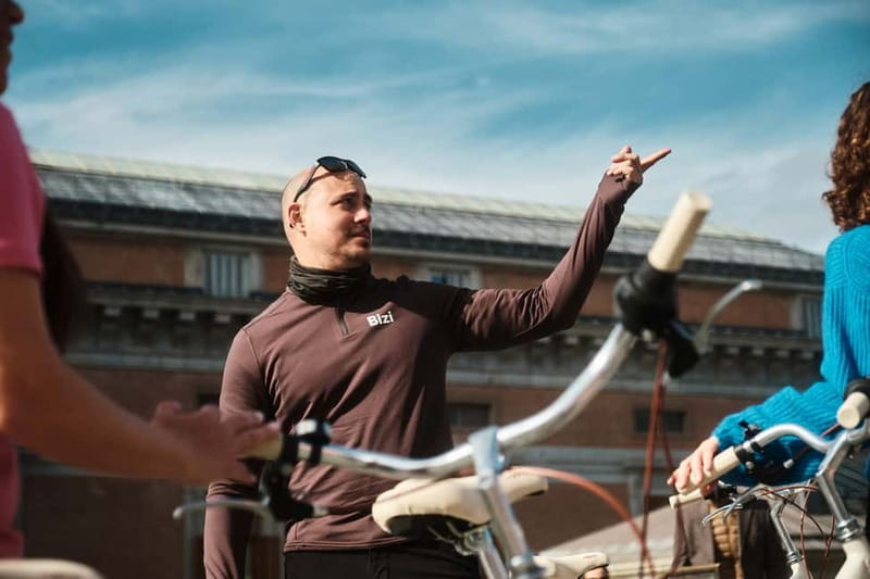 Madrid: Highlights Guided Vintage Bike Tour and Tapas Option - Price and Timing: Why $32 for 3 Hours Feels Like Madrid Value