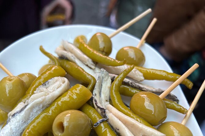 Madrid Local Tapas Tour with Private Dinner and Bottomless Wine - Key things to know before you go