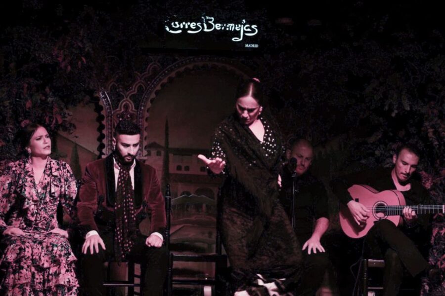 Madrid: Royal Palace Tour, Flamenco Show, & Tapas with Drink - Who this tour fits best (and where it might not)