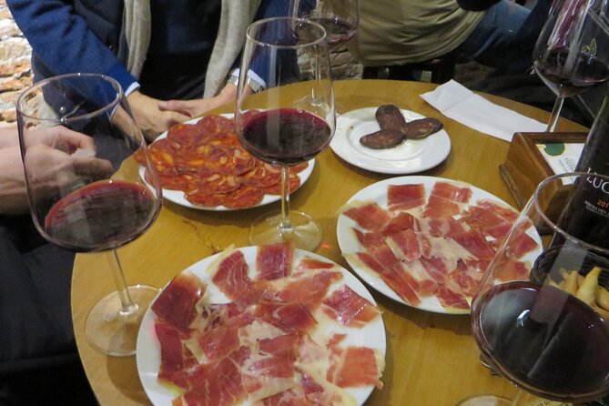 Madrid Small Group Tapas Tour at 4 Venues -Lunch or Dinner - The last sightseeing beat: the main Old Quarter square