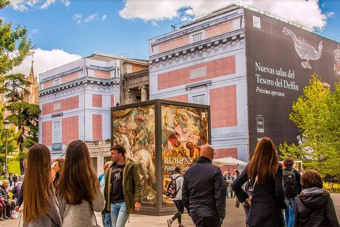 Madrid: small group tour of the Prado Museum - Where You Meet: The Goya Statue Setup