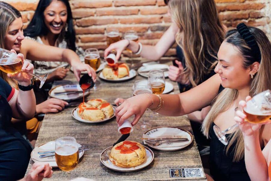 Madrid: Tapas Food Crawl with 6 Tapas and 4 Drinks - Where this tapas crawl starts in La Latina