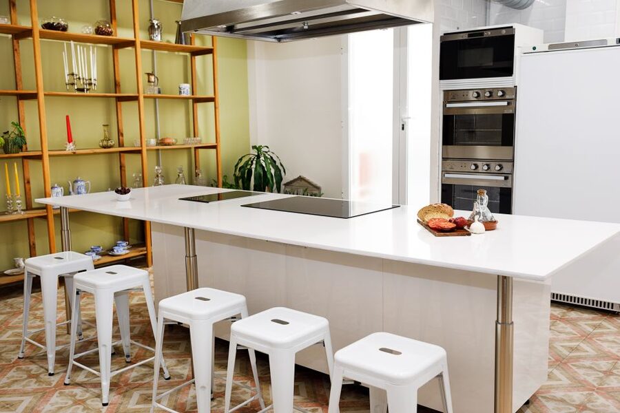 Madrid: Tapas & Paella Cooking Class with Expert Chef - Duration and flow: what 3.5 hours feels like