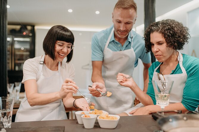 Madrid Tapas & Paella Cooking Experience with Local Market Visit - Top Reasons This Works in Madrid