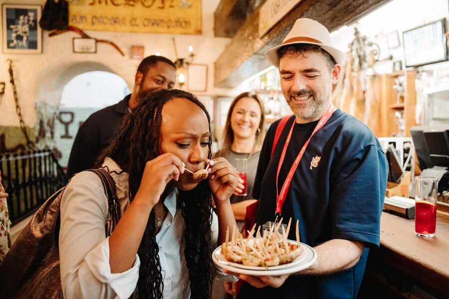 Madrid: Tapas, Taverns & History Tour - Why This Tapas + History Tour Works So Well in Madrid