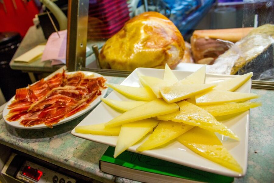 Madrid: Tapas & Wine Tasting Tour with Local Guide - What You’ll Learn: Tapas Culture and Wine Origins, Put to Work
