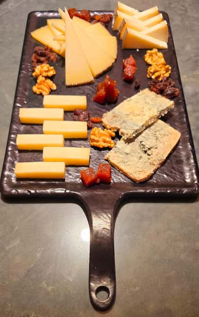 Madrid: Taste typical Spanish tapas, cold cuts, Iberian ham, and wine - The 1.5-hour tasting flow: what happens from the first bite