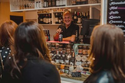 Málaga Evening Tapas Crawl Tour by Food Lover Tour - What you really eat: the pre-set menu and the classics