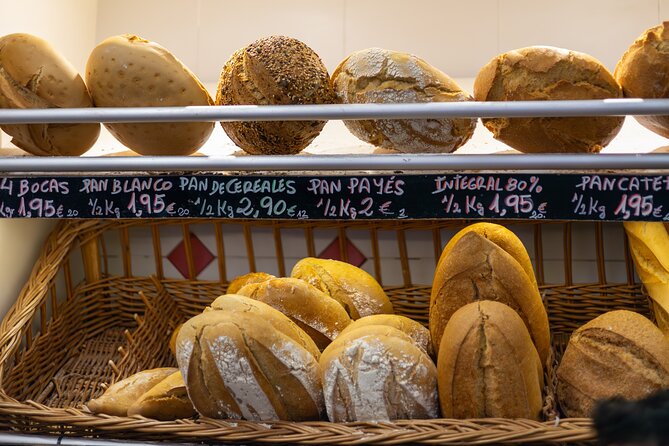 Malaga Food Tour with 12+ Tastings: Tapas, Olive Oil, Ham & More - How to get the most from it: my practical tips